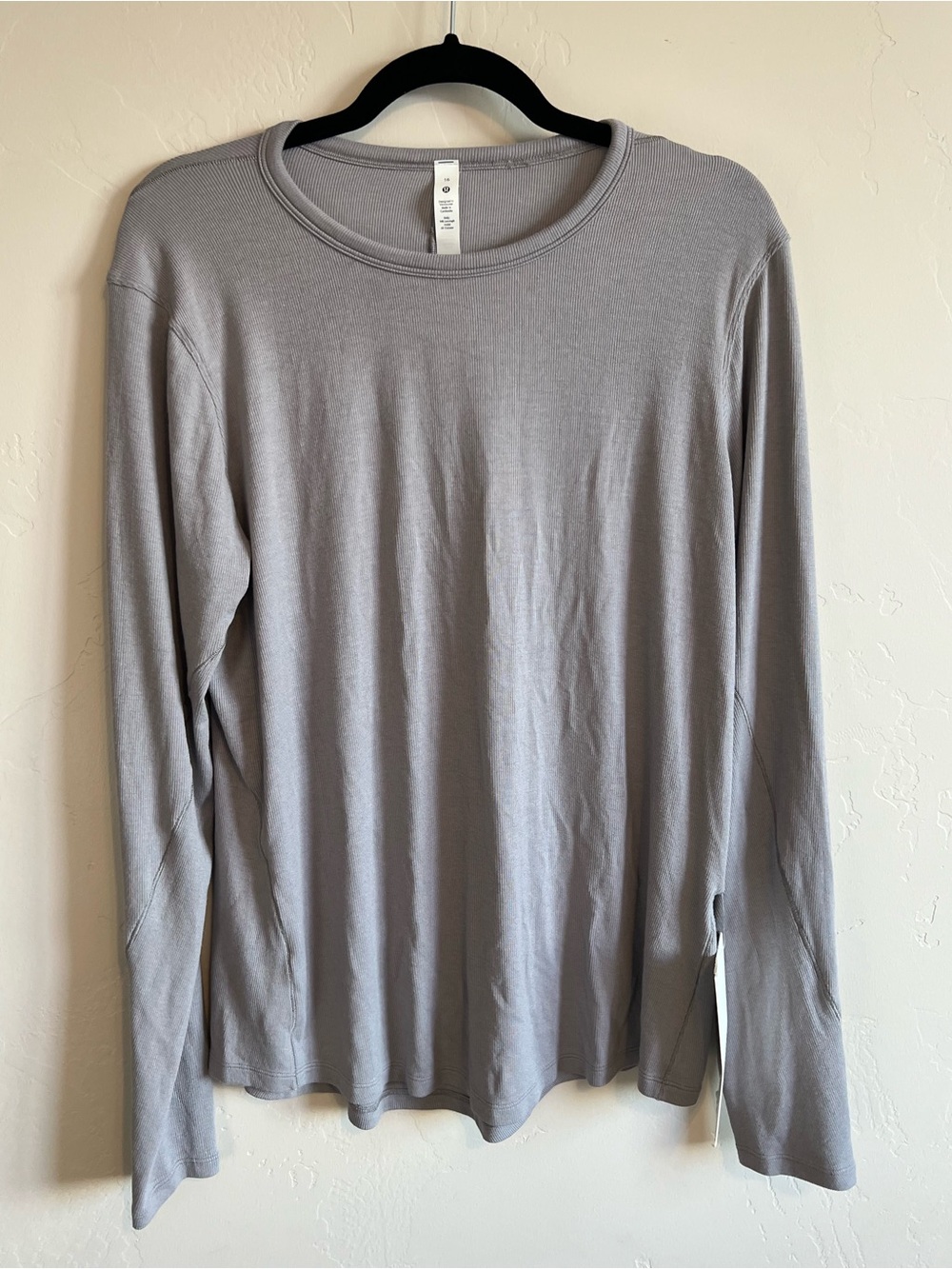NWT Hold Tight Long Sleeve, Gull Grey, Size 16